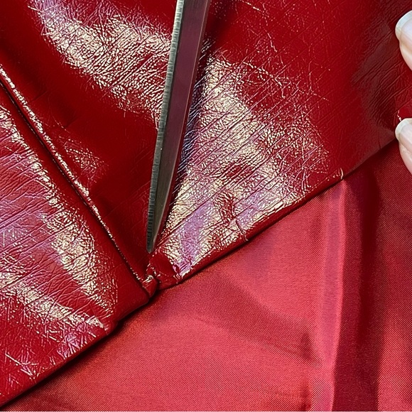 Women's H & M Divided Mini Skirt with Full Zipper 10 - Picture 7 of 7